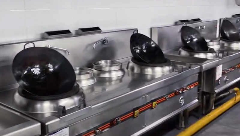 商用厨房设备炉灶